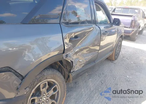 2022 Ford Bronco Sport Big Bend z USA, uszkodzony, nr VIN 3FMCR9B62NRD01249